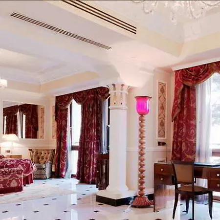 Baglioni Carlton - The Leading Of The World Hotel Milan